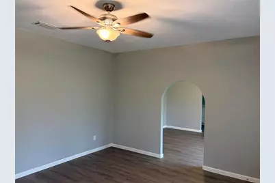 638 Kelly Lane, Holiday Lakes, TX 77515 - Photo 3