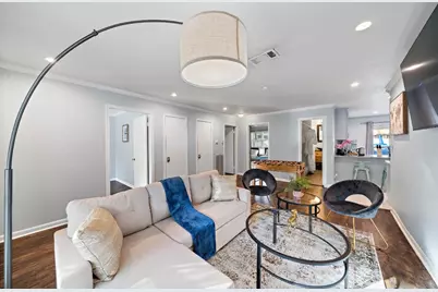 1825 Locksford Street, Houston, TX 77008 - Photo 15