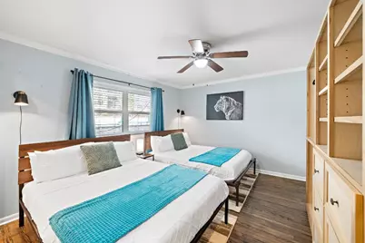 1825 Locksford Street, Houston, TX 77008 - Photo 21