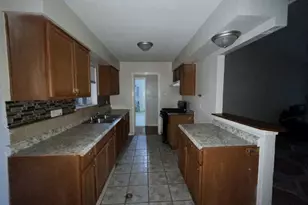 11042 Lafferty Oaks St, Houston, TX 77013 - Photo 13