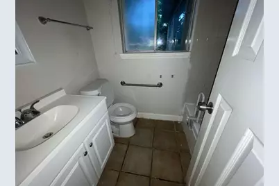 11042 Lafferty Oaks Street, Houston, TX 77013 - Photo 19