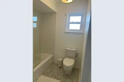 7312 Seawall Boulevard #106, Galveston, TX 77551 - Photo 9