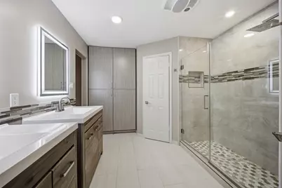 71 Timberspire Lane, The Woodlands, TX 77380 - Photo 21