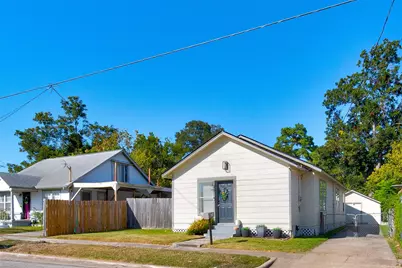 414 E Adoue Street, Baytown, TX 77520 - Photo 25