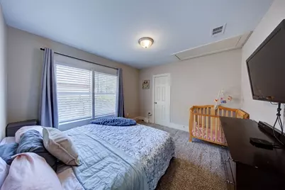 414 E Adoue Street, Baytown, TX 77520 - Photo 11