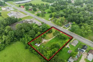 1206 N Cleveland St, Dayton, TX 77535 - Photo 23
