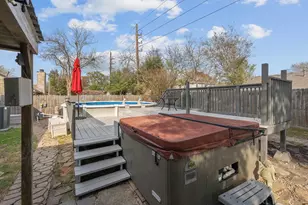 9630 Cannock Chase Dr, Houston, TX 77065 - Photo 39