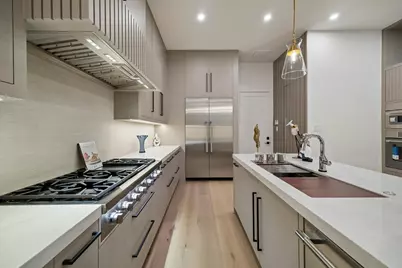 511 W Polk Street, Houston, TX 77019 - Photo 9