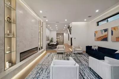 511 W Polk Street, Houston, TX 77019 - Photo 13