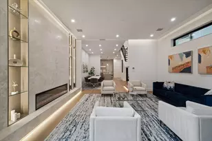 511 W Polk St, Houston, TX 77019 - Photo 13