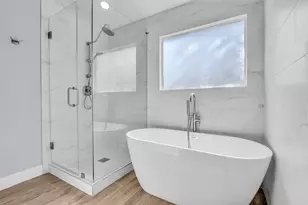 6 Dusky Meadow Pl, The Woodlands, TX 77381 - Photo 23