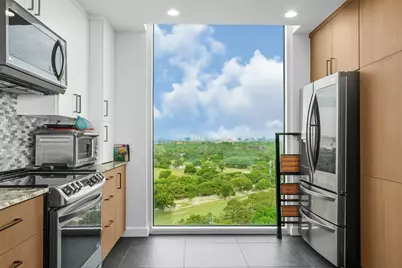 5925 Almeda Road #11317, Houston, TX 77004 - Photo 9