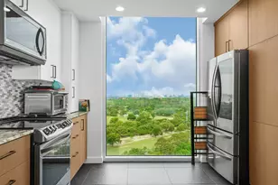 5925 Almeda Rd, Houston, TX 77004 - Photo 9