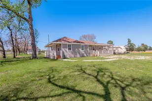 3006 Co Rd 204, Centerville, TX 75833 - Photo 1