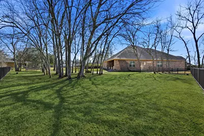 32802 Wesleyan Court, Fulshear, TX 77441 - Photo 39
