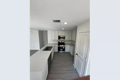 13518 Bay Springs Drive, Conroe, TX 77303 - Photo 3