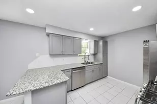 6031 Dellfern Dr, Houston, TX 77035 - Photo 3