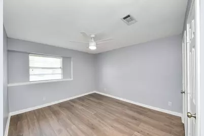 6031 Dellfern Drive, Houston, TX 77035 - Photo 27