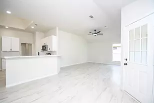 16003 Williwaw Dr, Houston, TX 77083 - Photo 9