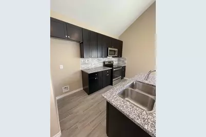 16682 E Forrestal, Montgomery, TX 77316 - Photo 5