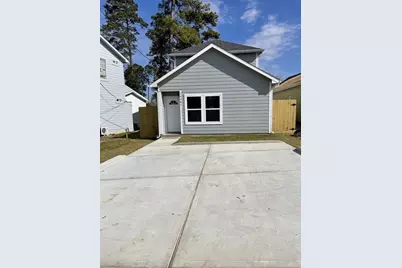 16682 E Forrestal, Montgomery, TX 77316 - Photo 1