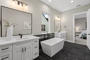 1193 W 19th St, Houston, TX 77008 - Photo 35