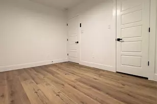 5842 Southford St, Houston, TX 77033 - Photo 29