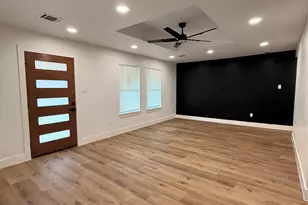 5842 Southford St, Houston, TX 77033 - Photo 3