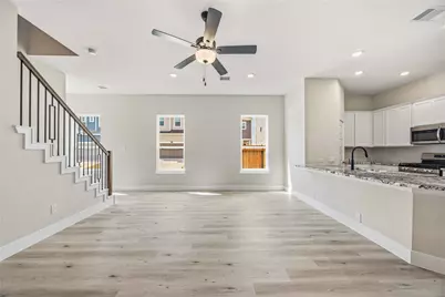 13218 Opera Drive, Houston, TX 77047 - Photo 5
