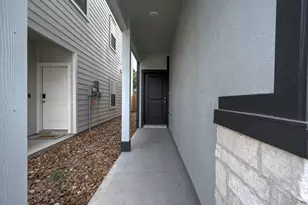 14922 Eagle Feather Dr, Houston, TX 77090 - Photo 35