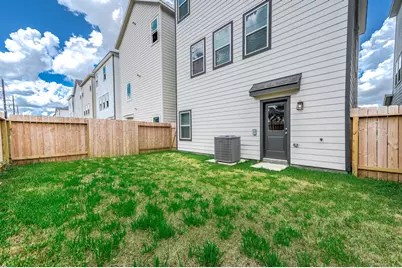 14922 Eagle Feather Drive, Houston, TX 77090 - Photo 37
