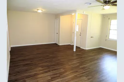2809 Rosadele Street, La Marque, TX 77568 - Photo 5