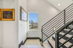 503 W Clay St, Houston, TX 77019 - Photo 9