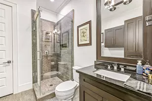 503 W Clay St, Houston, TX 77019 - Photo 17