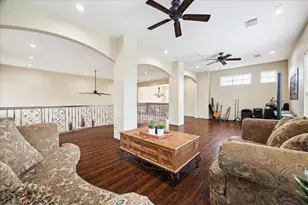 8917 Hawk Rd, Pearland, TX 77584 - Photo 15