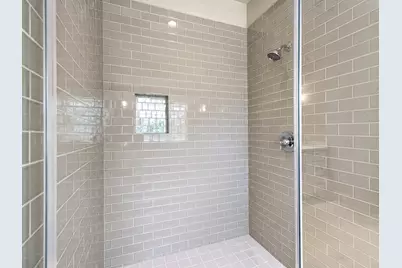 215 Willow Street, Shenandoah, TX 77384 - Photo 17