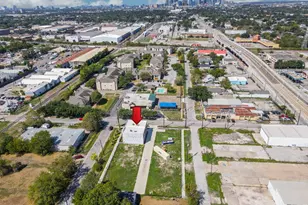 149 S 66th St, Houston, TX 77011 - Photo 25