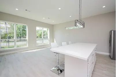 149 S 66 Street, Houston, TX 77011 - Photo 7