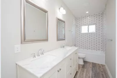 149 S 66 Street, Houston, TX 77011 - Photo 21