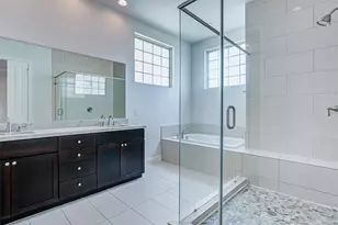 2209 Chenevert St, Houston, TX 77003 - Photo 15