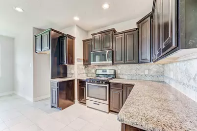 9626 Oaklawn Drive, Baytown, TX 77523 - Photo 17