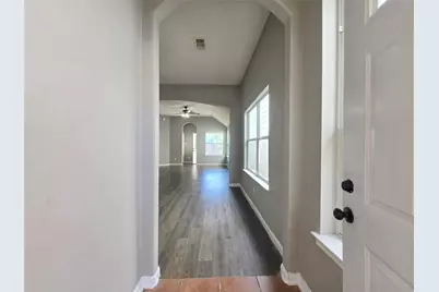 811 Forest Hillside Lane, Houston, TX 77067 - Photo 3