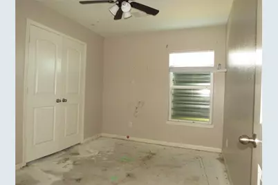 8006 Distant Harbor Road, Baytown, TX 77523 - Photo 15