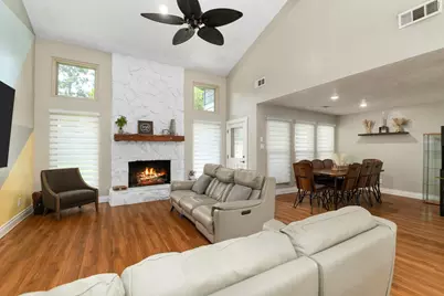 7615 Pine Hollow Drive, Humble, TX 77396 - Photo 7