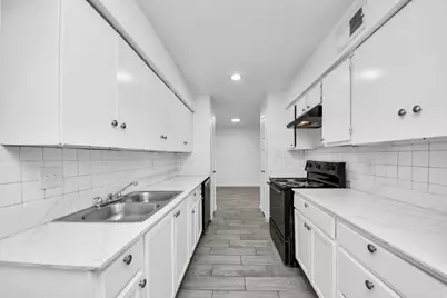 6200 W Tidwell Road #703, Houston, TX 77092 - Photo 11