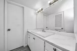 6200 W Tidwell Rd, Houston, TX 77092 - Photo 21
