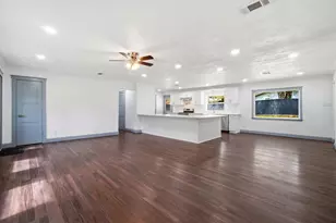 700 W Dogwood St, Woodville, TX 75979 - Photo 11
