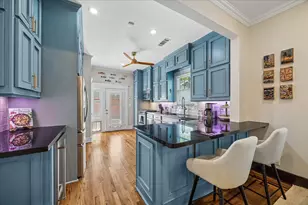 618 Bayland Ave, Houston, TX 77009 - Photo 9