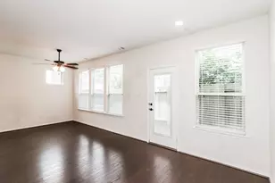 3103 Yukon Trace Dr, Houston, TX 77063 - Photo 7