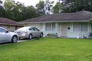 5751 Bellfort St, Houston, TX 77033 - Photo 3